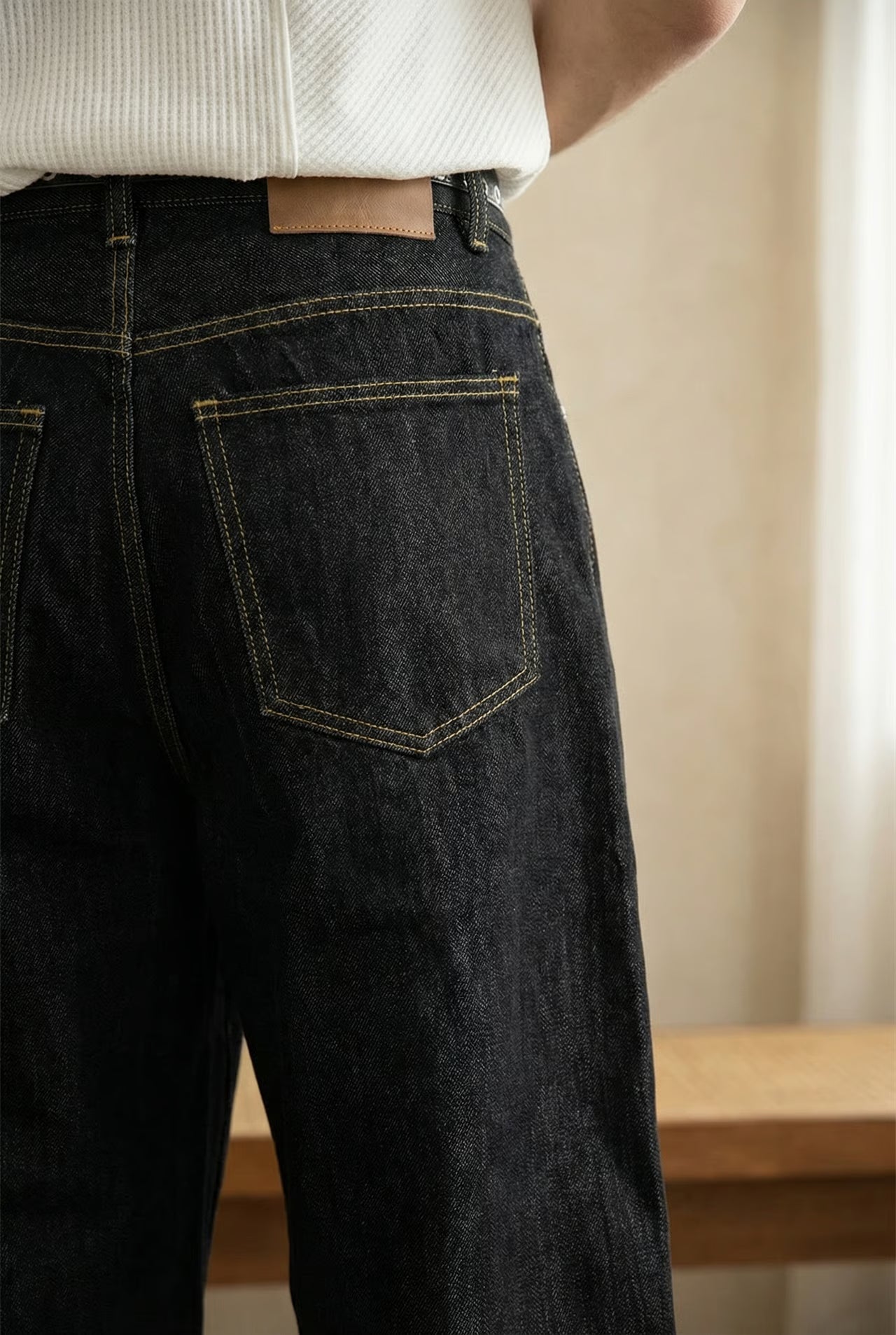 Y2K CARBON STRAIGHT DENIM JEAN