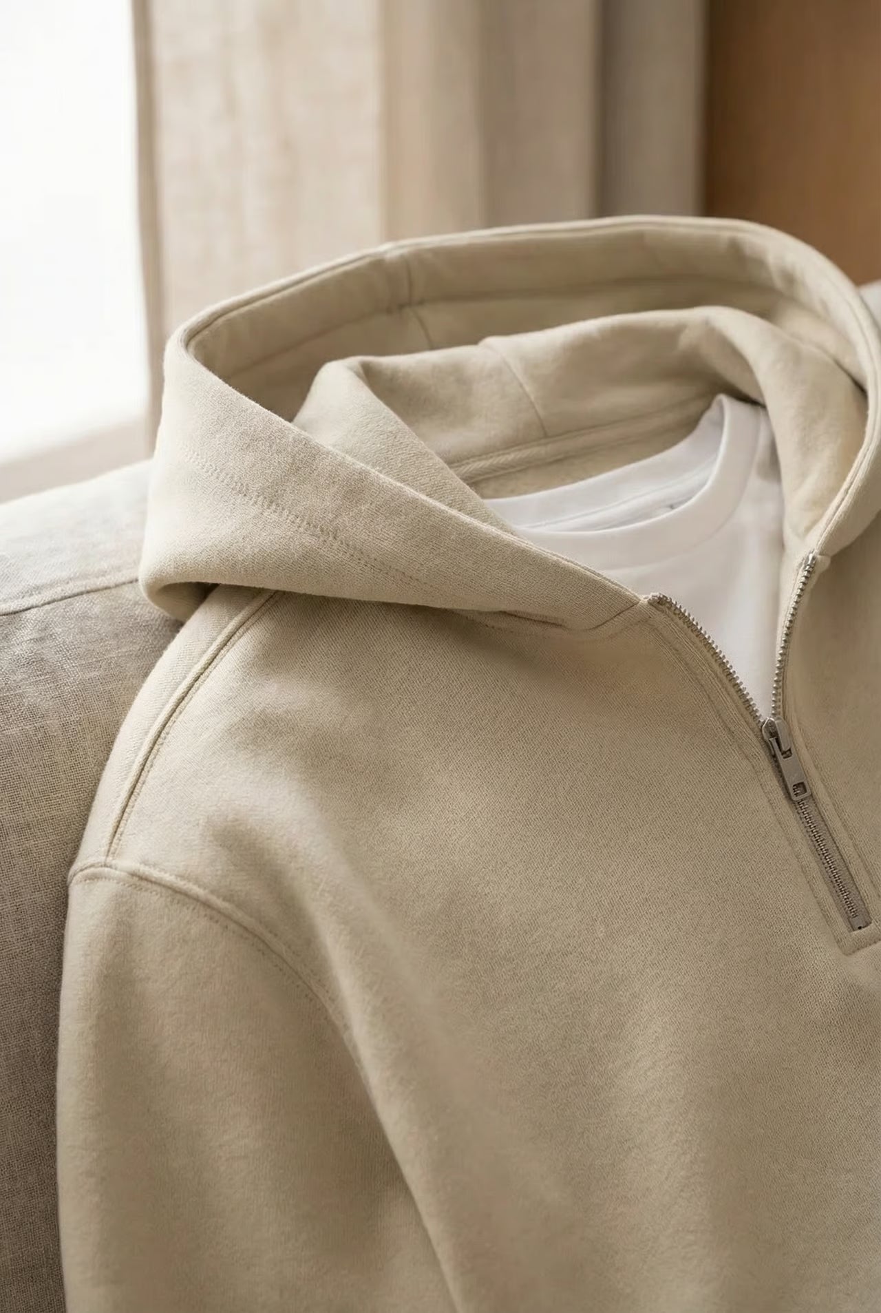 THE PORTO HOODED ZIP