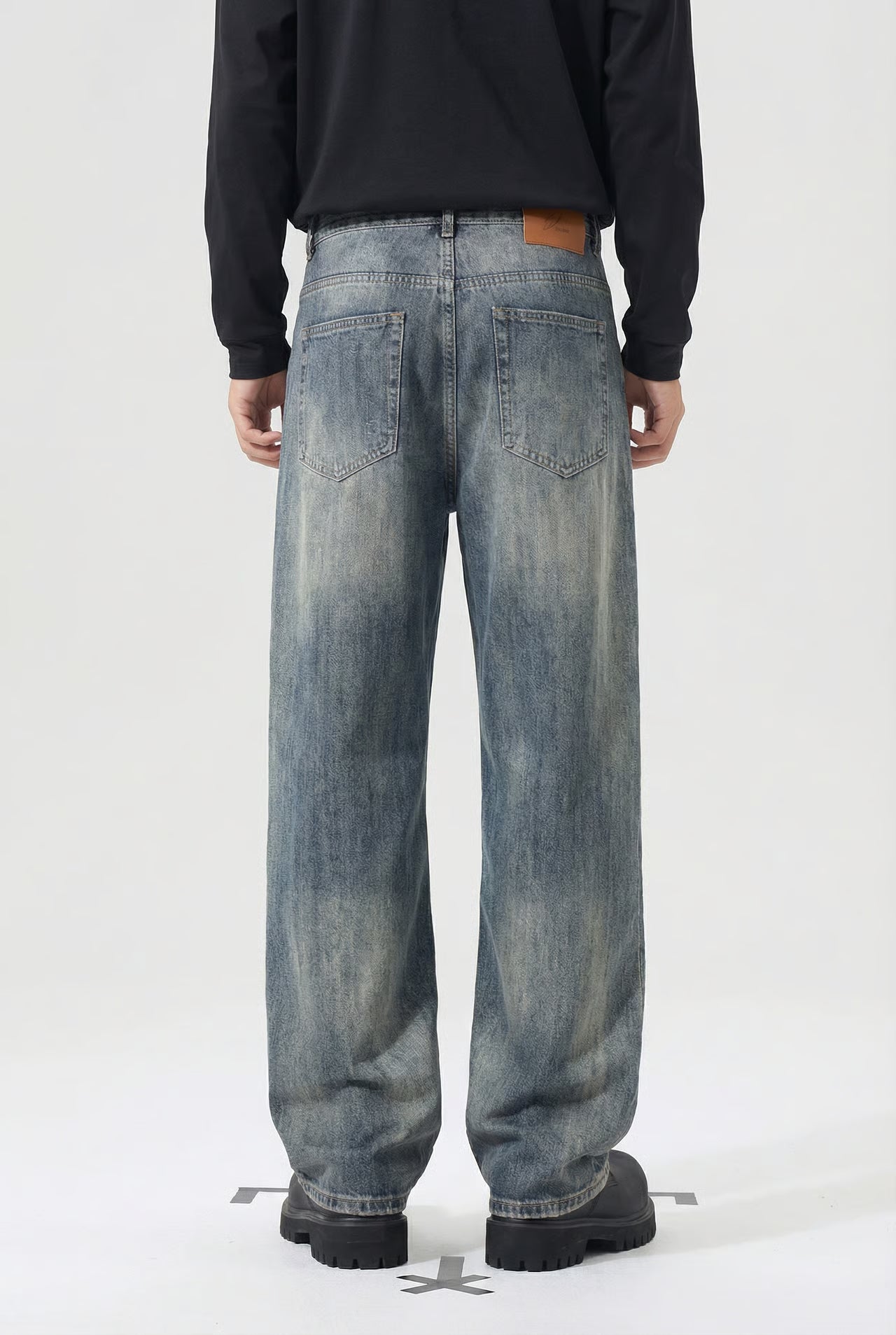 THE DETROIT STRAIGHT JEAN