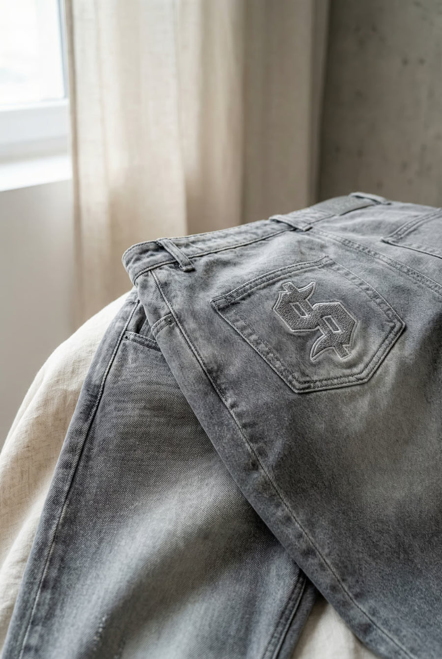 THE BROOKLYN BUCK DENIM