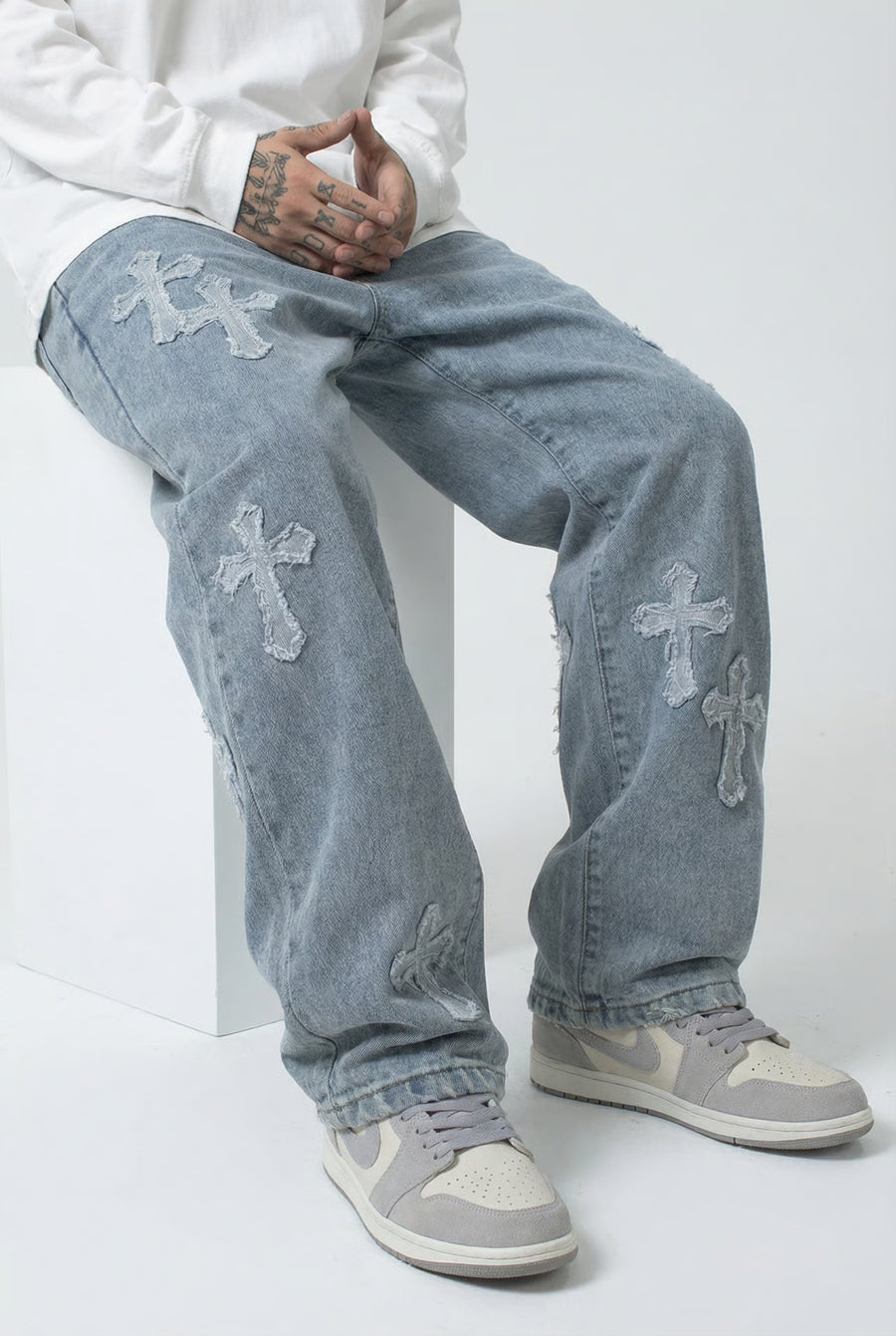 THE INSIGNIA DENIM JEAN