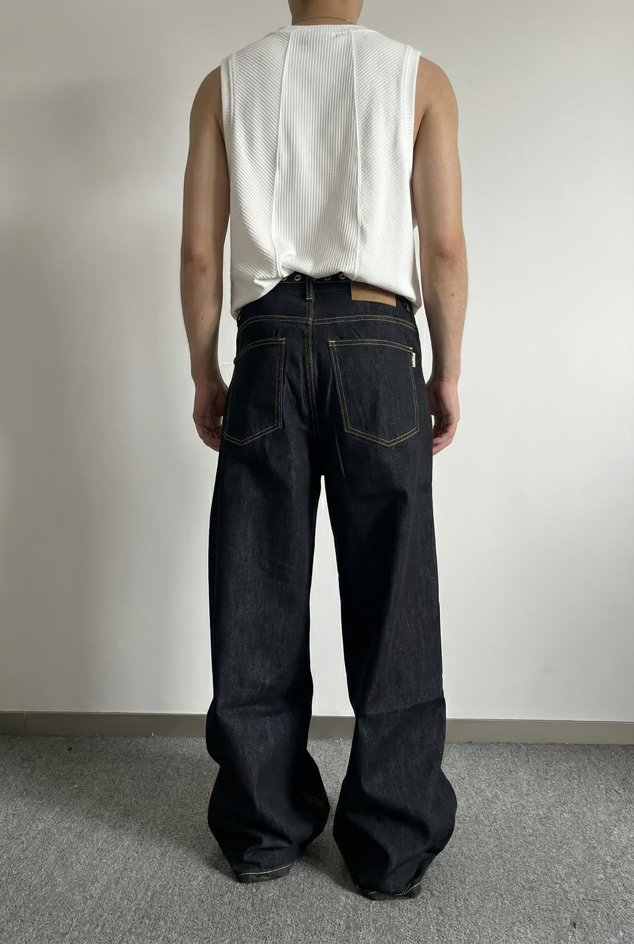 Y2K CARBON STRAIGHT JEANS