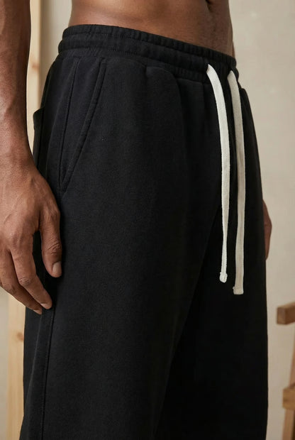 THE SOLVARO SWEATPANT
