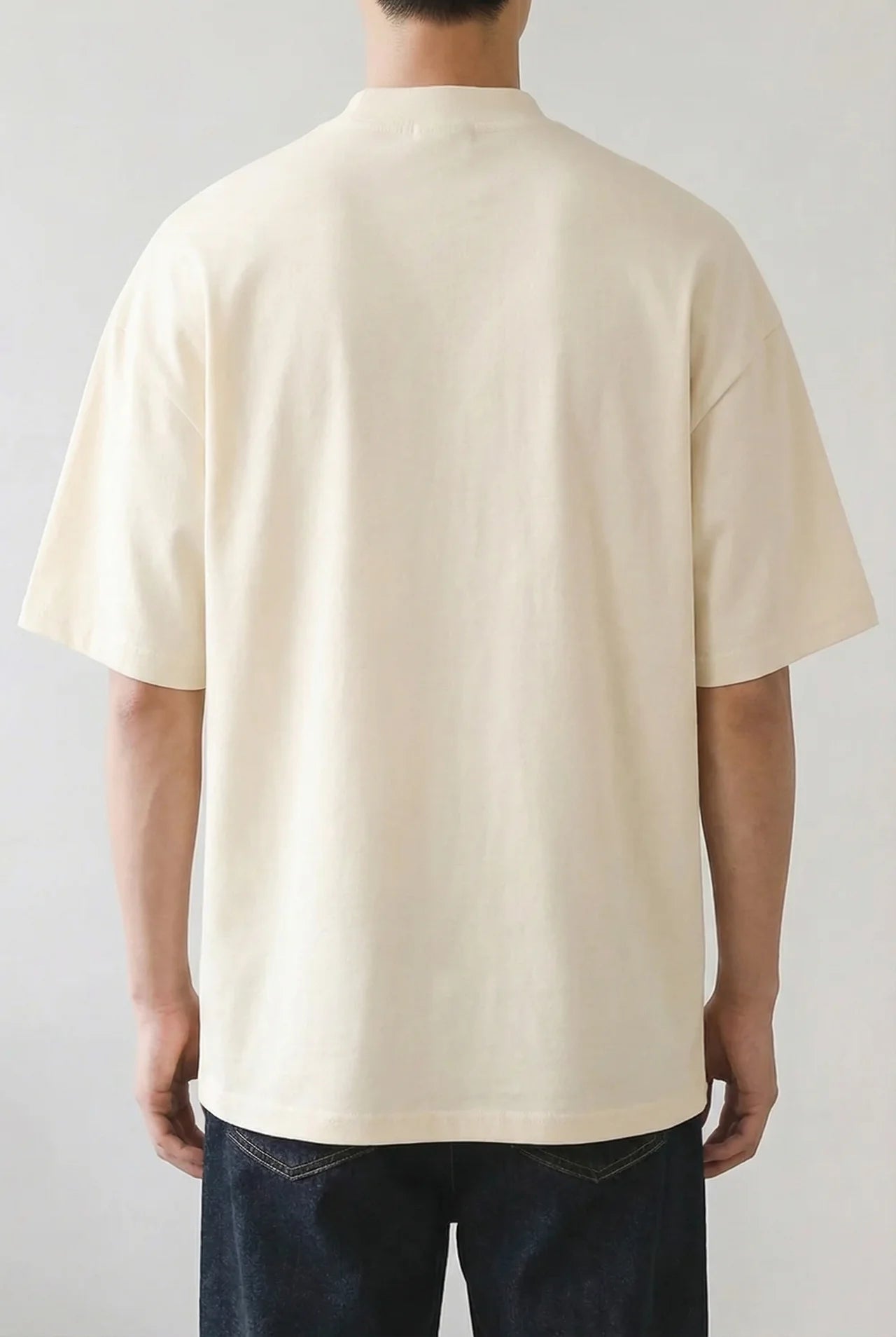 DAS NOVARA T-SHIRT AUS SCHWERER BAUMWOLLE